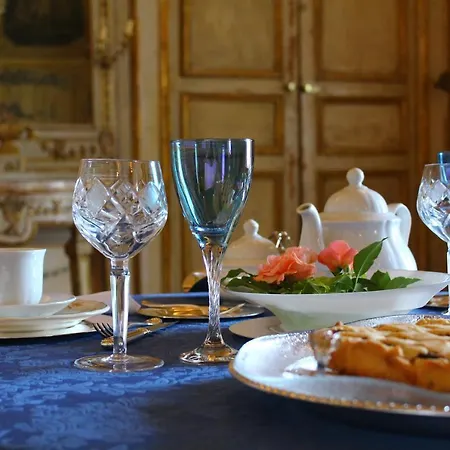 Palazzo Bernardini Bed & Breakfast *